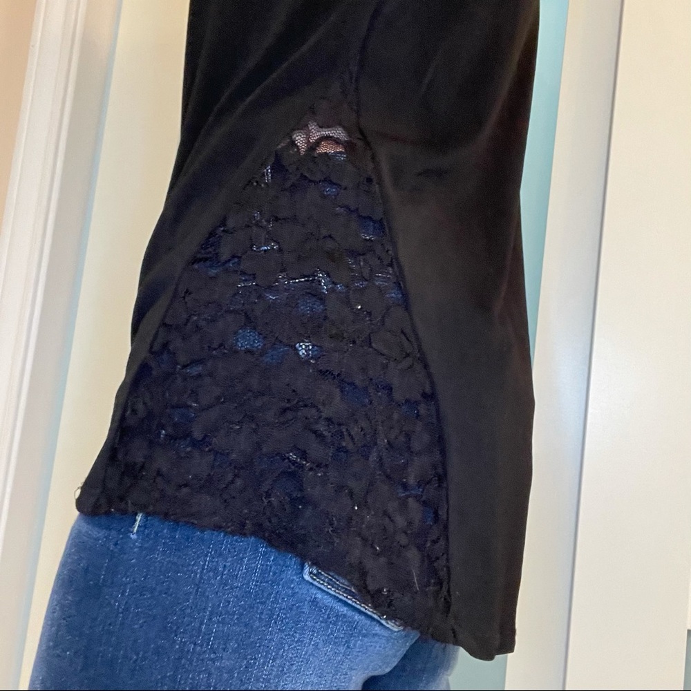 Express lace side mesh panel top, black, size S - Picture 4 of 13